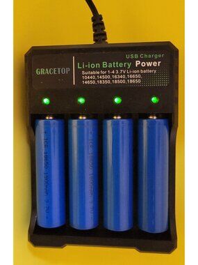 Gracetop Li-ion Battery Power USB Charger BH-042100-04U with four 3.7v batteries